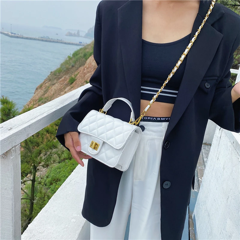 Женская сумка на плечо из искусственной кожи с узором в стиле Lingge, женская маленькая сумка, брендовая дизайнерская простая Сумочка для деву...
Женская сумка на плечо из искусственной кожи с узором в стиле Lingge, женская маленькая сумка, брендовая дизайнерская простая Сумочка для деву...