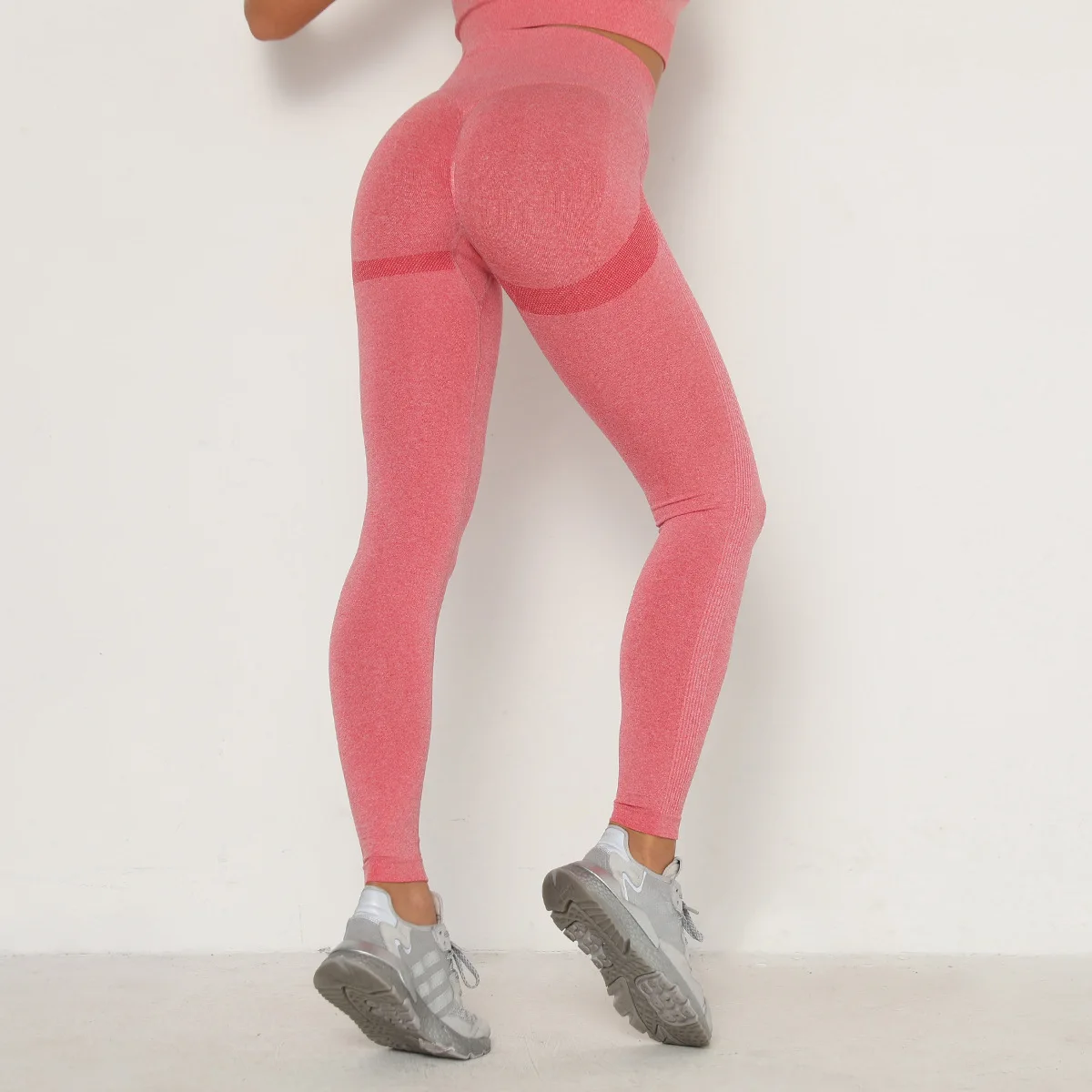 Seamless Yoga Pants Sports Fitness High Waist Peach Hip-lifting Running Trousers Workout Clothes Gym Leggings for Women
Seamless Yoga Pants Sports Fitness High Waist Peach Hip-lifting Running Trousers Workout Clothes Gym Leggings for Women