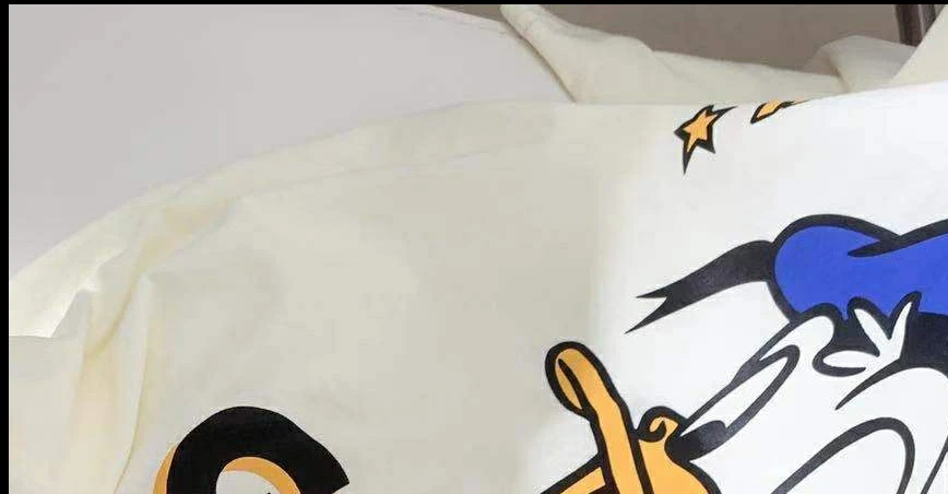 2021 New Summer Fashion Classic Cotton Duck Short Sleeve Brand Luxury Design Letter Print women men T-shirt Casual TEE Unisex G1
2021 New Summer Fashion Classic Cotton Duck Short Sleeve Brand Luxury Design Letter Print women men T-shirt Casual TEE Unisex G1