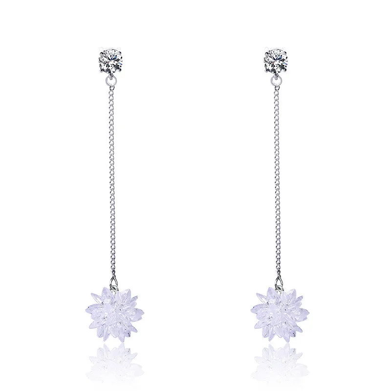 Korean Personality Asymmetrical Simple Zircon Snowflake Earrings Siver Plated Women Fashion Girls Ear Gift Jewelry
Korean Personality Asymmetrical Simple Zircon Snowflake Earrings Siver Plated Women Fashion Girls Ear Gift Jewelry