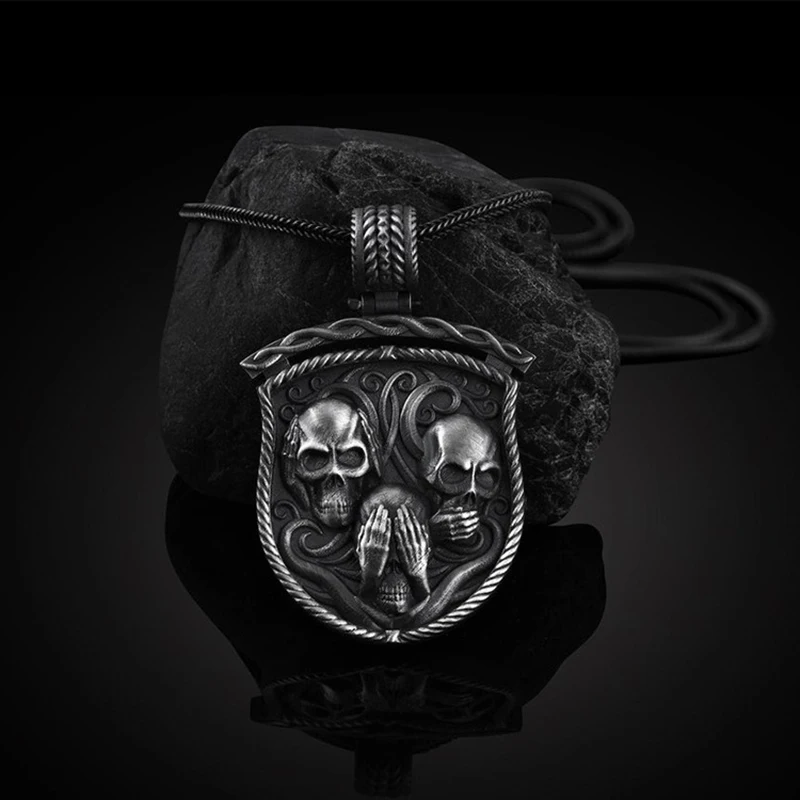 Gothic Jewelry on the neck Domineering skull pendant necklaces for man hip hop punk tag Men's chain necklace Pure tin accessory
Gothic Jewelry on the neck Domineering skull pendant necklaces for man hip hop punk tag Men's chain necklace Pure tin accessory