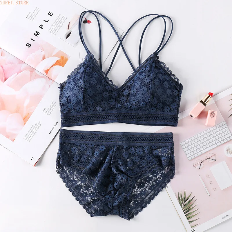 Beauty Back Sexy Women's Underwear Set Transparent Lace Push-up Bra and Panty Sets Female Brassiere Embroidery Lingerie Set
Beauty Back Sexy Women's Underwear Set Transparent Lace Push-up Bra and Panty Sets Female Brassiere Embroidery Lingerie Set