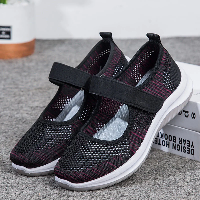 Old Walking Shoes Comfortable Light And Light Middle Age Mother Magic Shoes Soft Bottom Old People's Shoes Women's Tennis 
Old Walking Shoes Comfortable Light And Light Middle Age Mother Magic Shoes Soft Bottom Old People's Shoes Women's Tennis