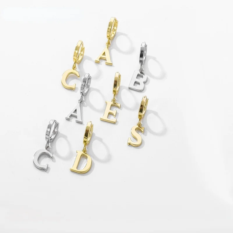 Fashion Classic Smooth Metal Hoop Earrings for Woman Korean Jewelry Temperament Girl's Daily Wear Earrings Gift Luxury Jewelry
Fashion Classic Smooth Metal Hoop Earrings for Woman Korean Jewelry Temperament Girl's Daily Wear Earrings Gift Luxury Jewelry