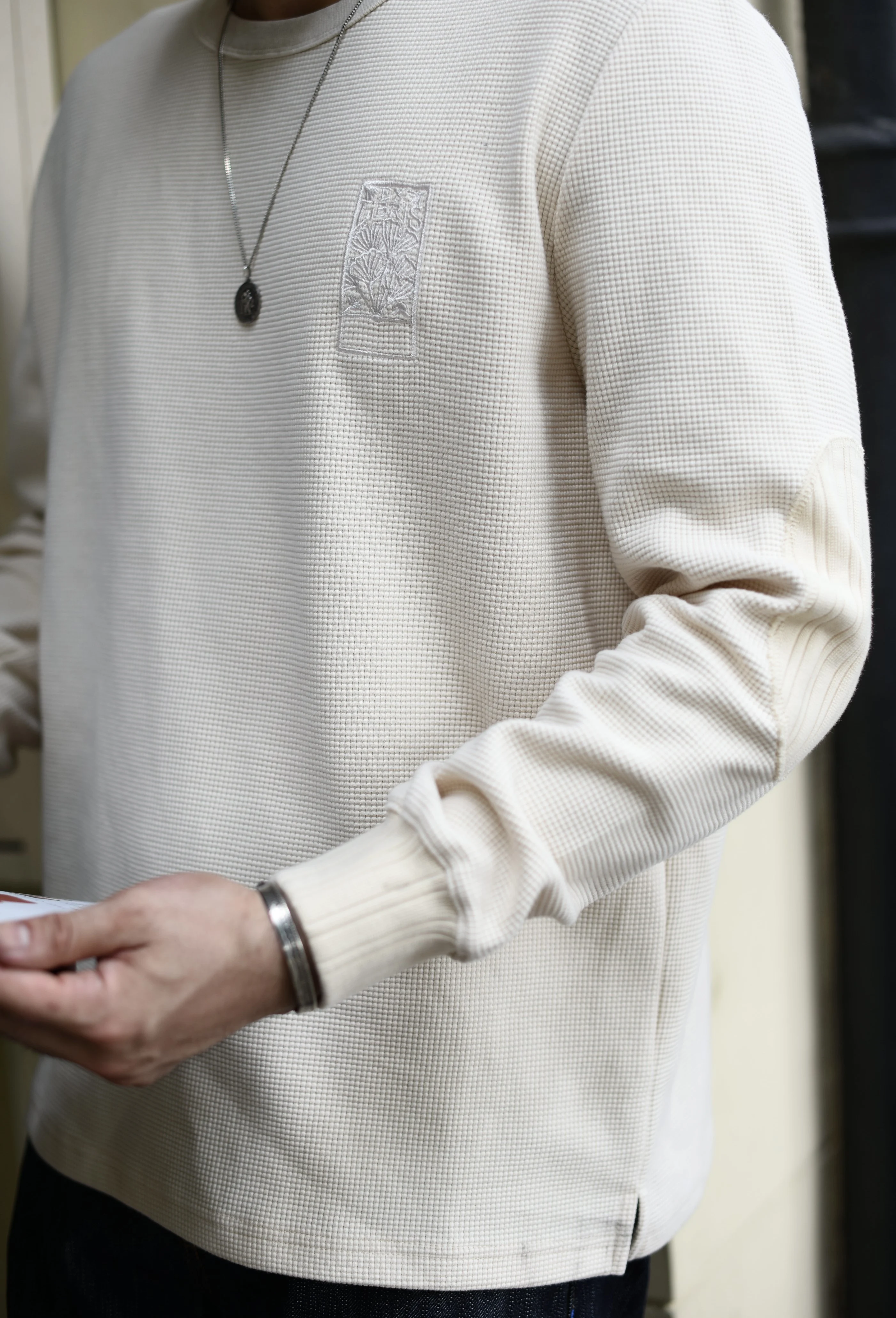 Waffle Long-sleeved T-shirt Men's Pure Cotton Pure Color Casual Long-sleeved Round Neck T-shirt
Waffle Long-sleeved T-shirt Men's Pure Cotton Pure Color Casual Long-sleeved Round Neck T-shirt