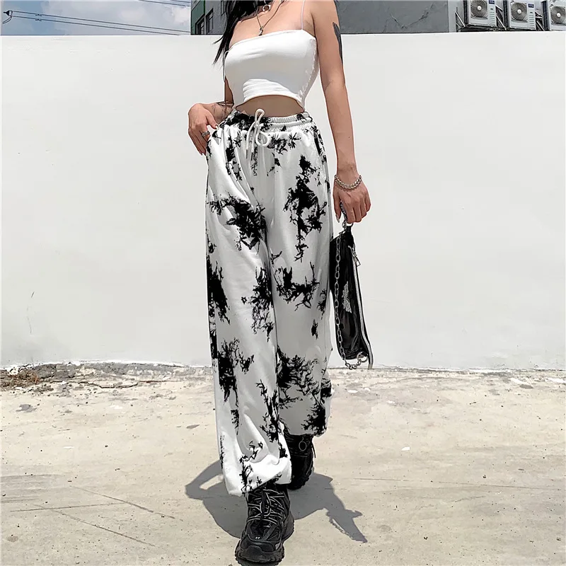 Good Fabric Quality Global Hot Sale 2021 New Design style Casual Women Clothing Sweatwear Sweet cute Soft cool HEIG064
Good Fabric Quality Global Hot Sale 2021 New Design style Casual Women Clothing Sweatwear Sweet cute Soft cool HEIG064