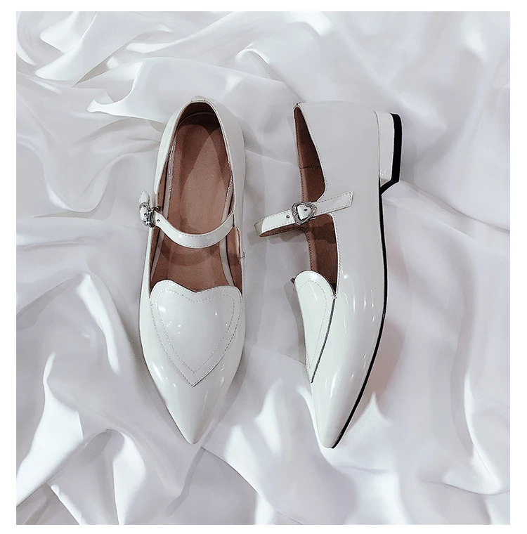 2020 Spring summer Fashion women's patent leather pointed toe Mary Janes shoes high quality flat shoes EU35-39 size BY773