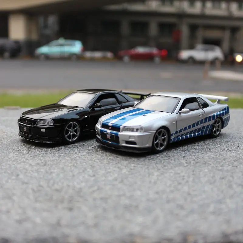 Jackiполюсная металлическая игрушка в масштабе 1:32 для Nissan GTR 34 со звуком светильник ящимися дверями, открывающаяся образовательная коллекция,...
Jackiполюсная металлическая игрушка в масштабе 1:32 для Nissan GTR 34 со звуком светильник ящимися дверями, открывающаяся образовательная коллекция,...