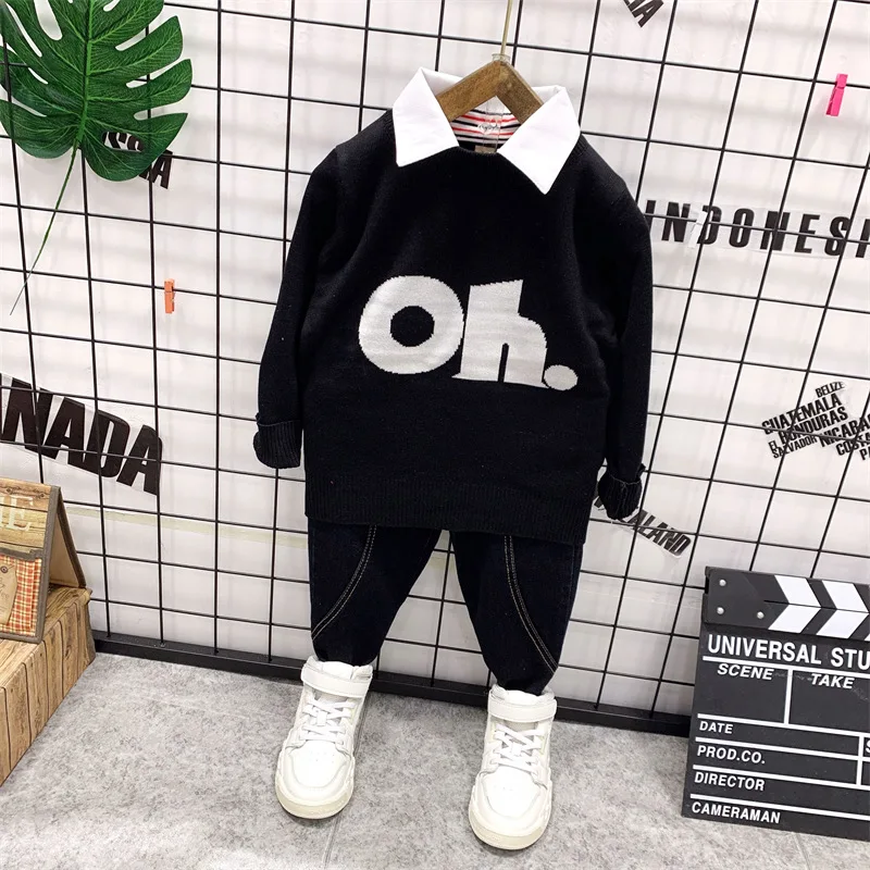 New Kids Clothes Baby Boys Costume Letter Tracksuit Tops Pants Children False collared knit sweater + jeans 2pcs Boys Outfits
New Kids Clothes Baby Boys Costume Letter Tracksuit Tops Pants Children False collared knit sweater + jeans 2pcs Boys Outfits