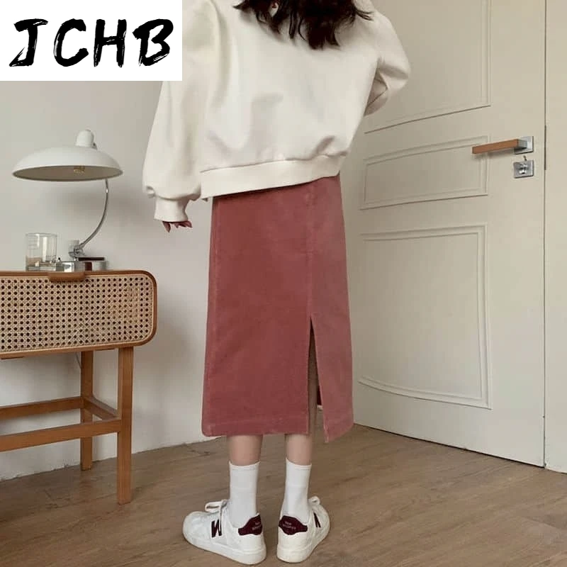 2021 Plus Velvet Padded Corduroy Midi Skirt Women Skirts Winter New High-waisted Back Slit A-line Wrapped Hip Korean Style
2021 Plus Velvet Padded Corduroy Midi Skirt Women Skirts Winter New High-waisted Back Slit A-line Wrapped Hip Korean Style