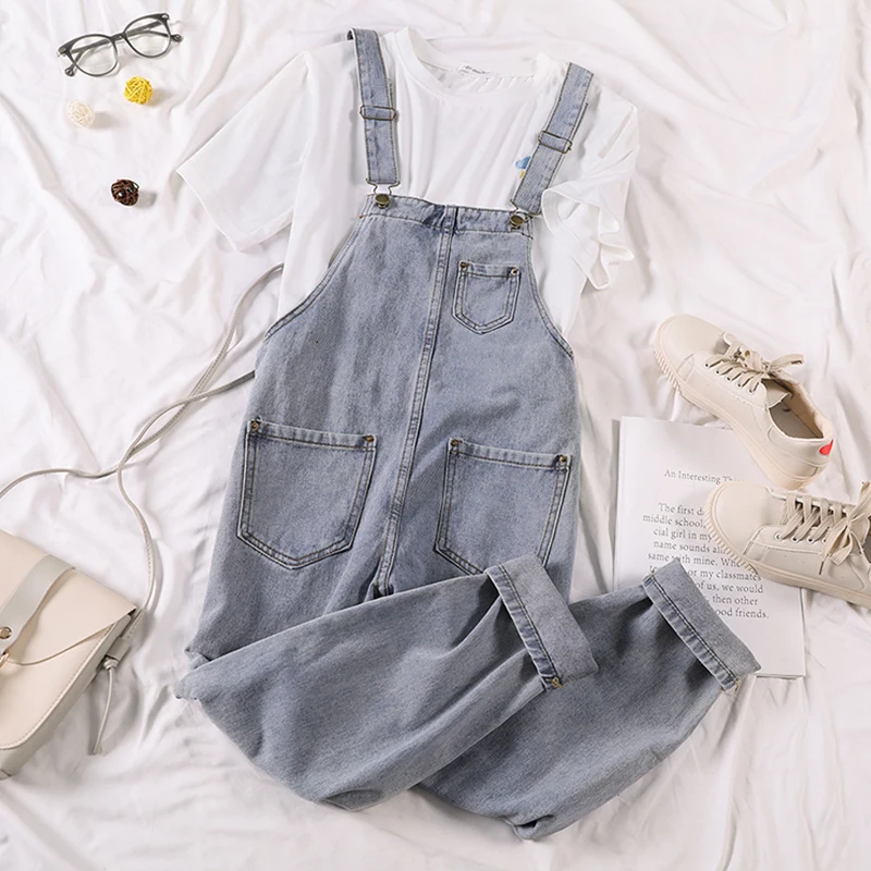 2020 New denim overalls female loose-fitting haren trousers slimming trousers Jeans Jumpsuit Womens Jumpsuits Casual Overalls
2020 New denim overalls female loose-fitting haren trousers slimming trousers Jeans Jumpsuit Womens Jumpsuits Casual Overalls