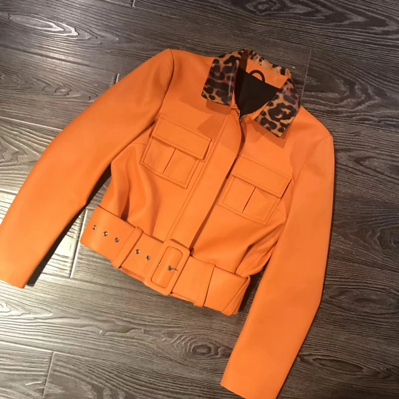 Women 100% Genuine Coats 2020 Fashion Lady Bomber Motorcycle Real Sheepskin Jackets High Quality Soft Leather
Women 100% Genuine Coats 2020 Fashion Lady Bomber Motorcycle Real Sheepskin Jackets High Quality Soft Leather