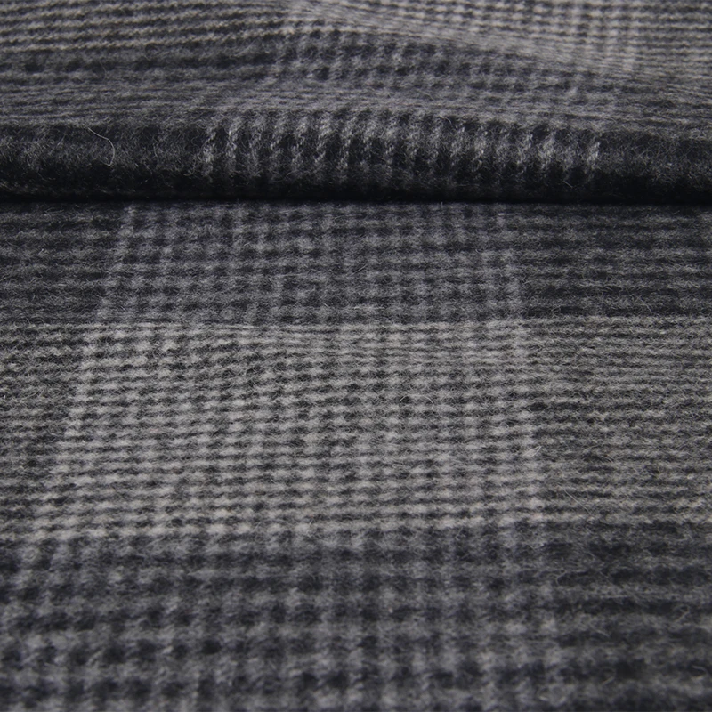 2021 Luxury Cashmere Wool Men Scarves,Warm Winter Man Scarf Charcoal Grey Wool Scarves Comfort Dual Color Fashion Casual Wear
2021 Luxury Cashmere Wool Men Scarves,Warm Winter Man Scarf Charcoal Grey Wool Scarves Comfort Dual Color Fashion Casual Wear