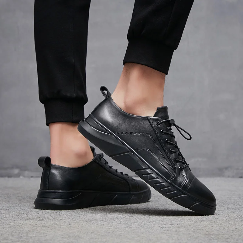 Men's Genuine Leather Shoes Soft Handmade Moccasins Men Loafers Luxury Brand Winter Fashion Sneakers Man Warm Shoes
Men's Genuine Leather Shoes Soft Handmade Moccasins Men Loafers Luxury Brand Winter Fashion Sneakers Man Warm Shoes
