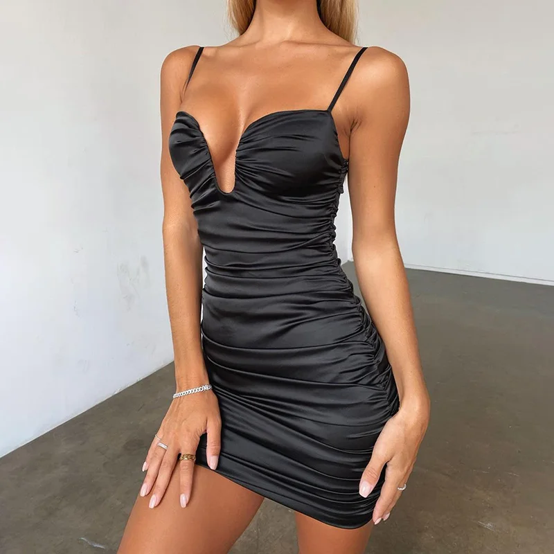 Sexy Elegant Women Dress V-Neck Sleeveless Spaghetti Strap Folds Solid Party Satin Female Fashion Streetwear Mini Dress
Sexy Elegant Women Dress V-Neck Sleeveless Spaghetti Strap Folds Solid Party Satin Female Fashion Streetwear Mini Dress