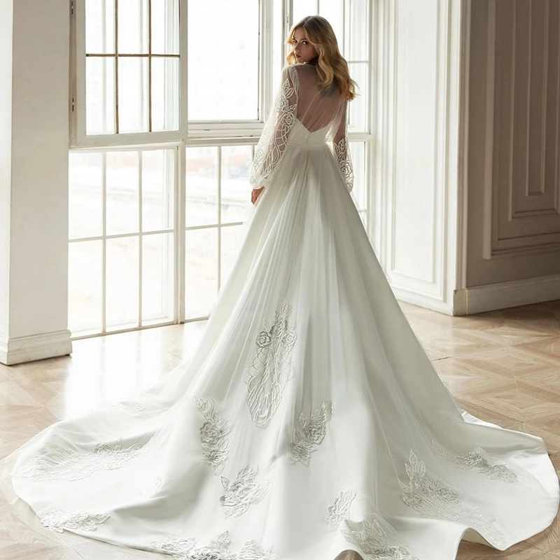 Elegant Satin Wedding Dresses Long Sleeve Lace Bride Gown Sweetheart V-neck Tulle Wedding Gown Covered Back Vestido De Novia
Elegant Satin Wedding Dresses Long Sleeve Lace Bride Gown Sweetheart V-neck Tulle Wedding Gown Covered Back Vestido De Novia