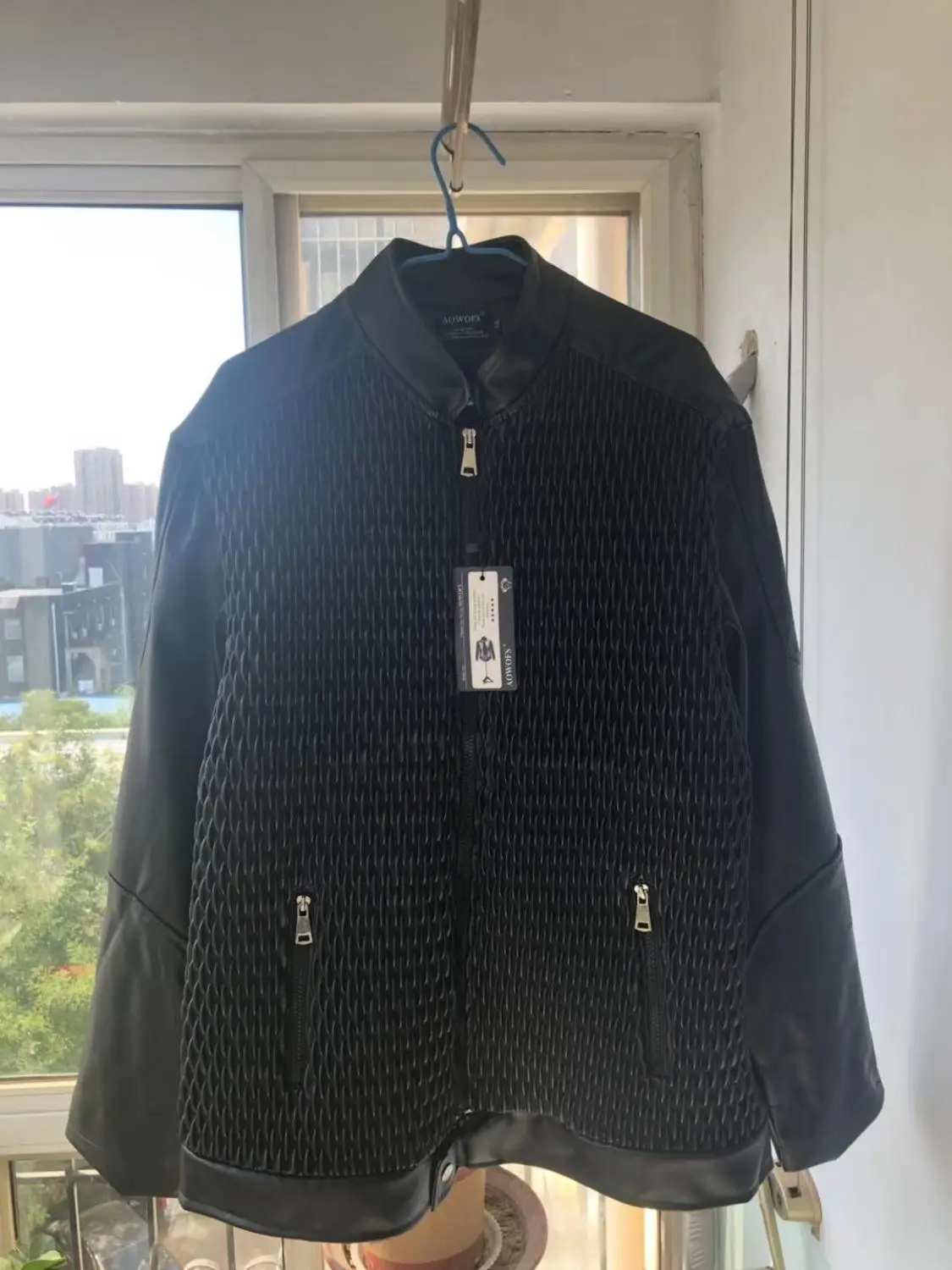 Fashion Men Leather Jacket Spring Autumn Casual PU Coat Mens Motorcycle Leather Jacket New Male Solid Color Slim Outerwear S-3XL
Fashion Men Leather Jacket Spring Autumn Casual PU Coat Mens Motorcycle Leather Jacket New Male Solid Color Slim Outerwear S-3XL