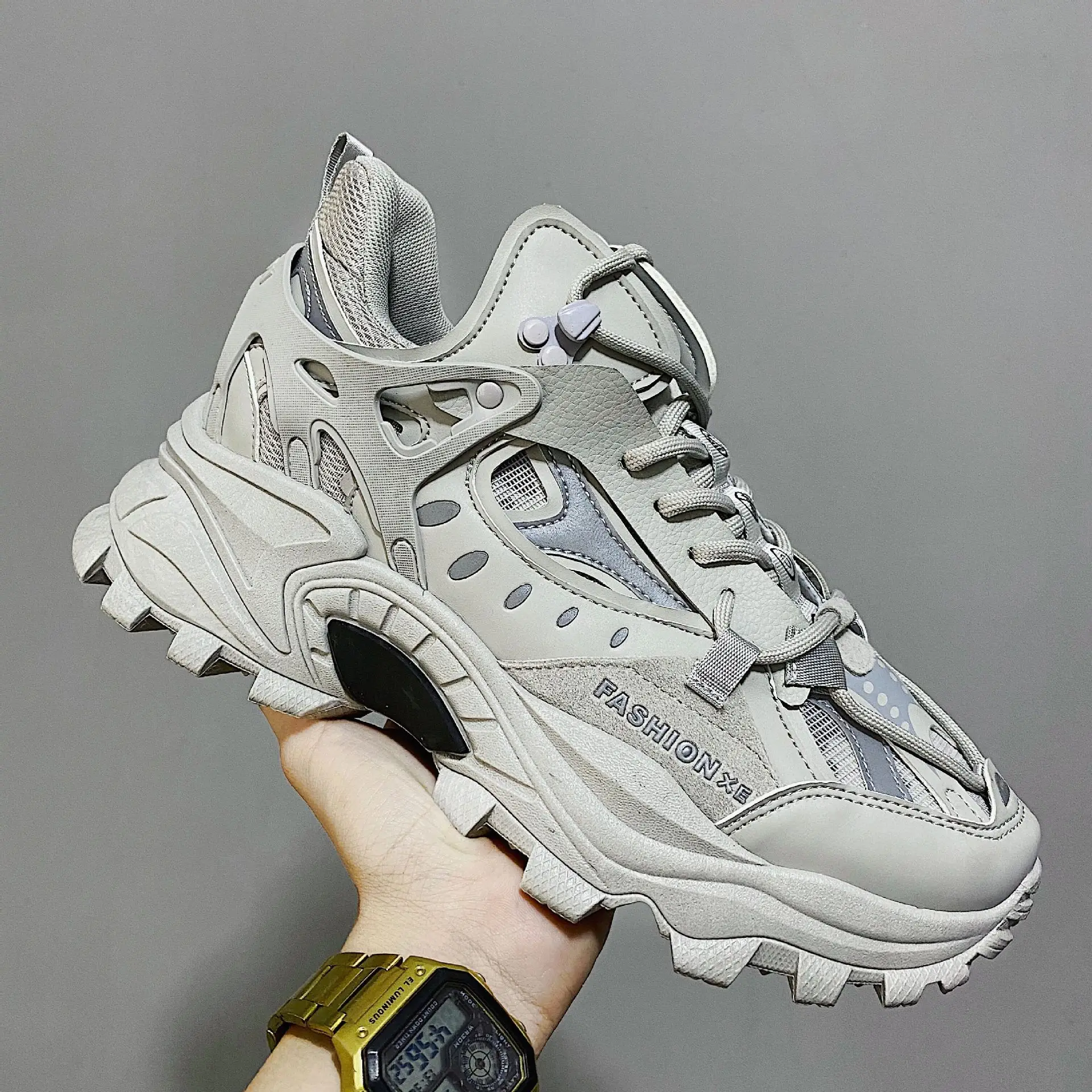 Daddy Shoes Men's Ins Trendy Shoes 2021 Summer New Thick-Soled Increase Korean Version With Luminous Men's Sports Shoes
Daddy Shoes Men's Ins Trendy Shoes 2021 Summer New Thick-Soled Increase Korean Version With Luminous Men's Sports Shoes