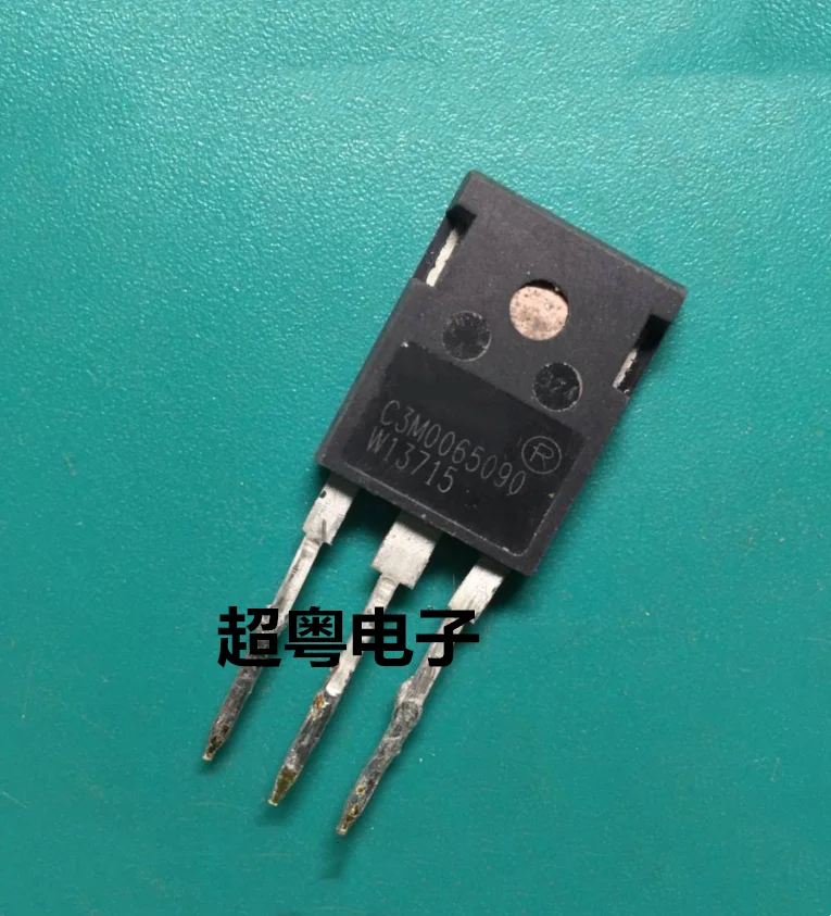 100% nuevo 5 pcs/lote SiCFET MOSFET C3M0065090D C3M0065090 36A900V TO-247 Transistor original 
100% nuevo 5 pcs/lote SiCFET MOSFET C3M0065090D C3M0065090 36A900V TO-247 Transistor original