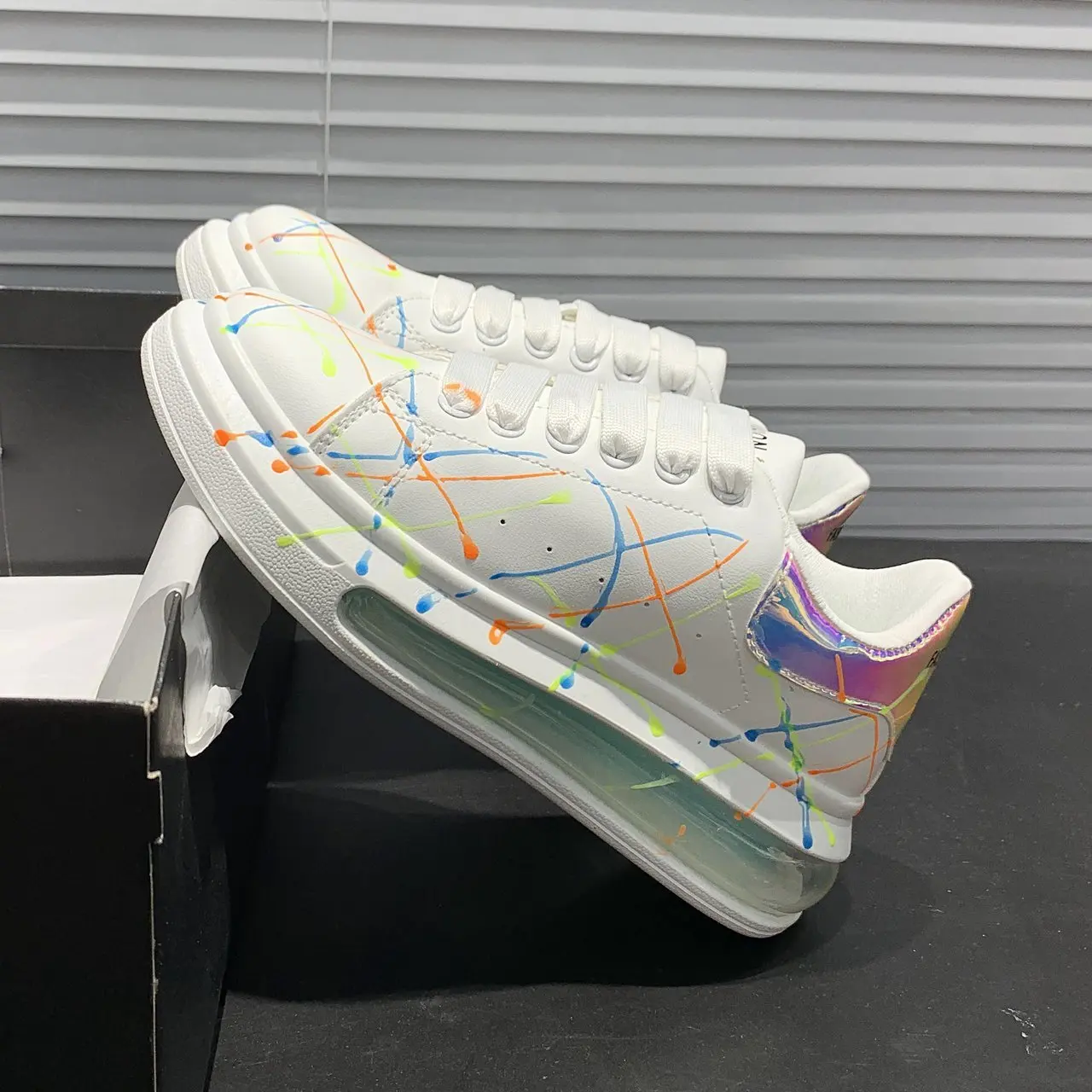 2021 Female Deep Mouth Colorful Vulcanized Shoes Trifle Bottom Pu Reflective Single Shoes Women's Sneakers Student Zapatos M
2021 Female Deep Mouth Colorful Vulcanized Shoes Trifle Bottom Pu Reflective Single Shoes Women's Sneakers Student Zapatos M