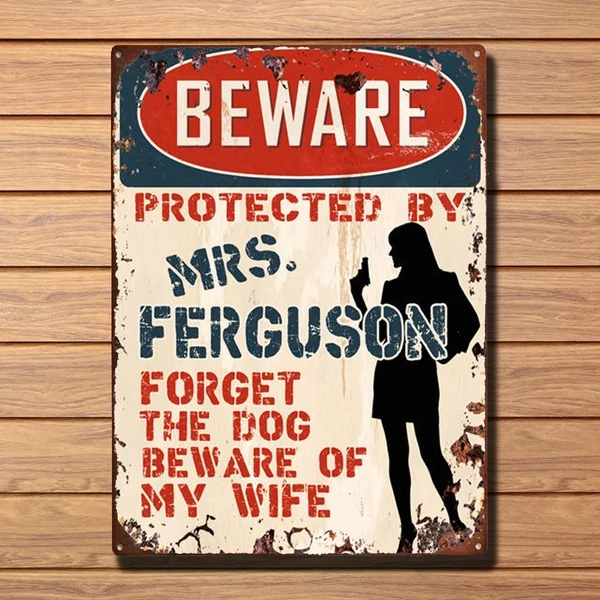 Metal Wall Sign Beware Of Mrs. Ferguson's Protection Poster Tin Sign Bar Pub Home Wall Decoration Retro Metal Plate 12*8 Inches
Metal Wall Sign Beware Of Mrs. Ferguson's Protection Poster Tin Sign Bar Pub Home Wall Decoration Retro Metal Plate 12*8 Inches