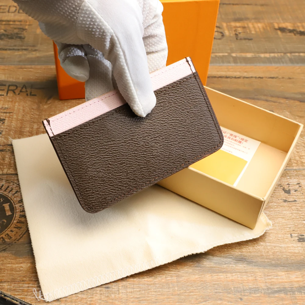 Luxury high-quality business card holder slim bank credit card ID card zero wallet bag wallet Free delivery with box 
Luxury high-quality business card holder slim bank credit card ID card zero wallet bag wallet Free delivery with box