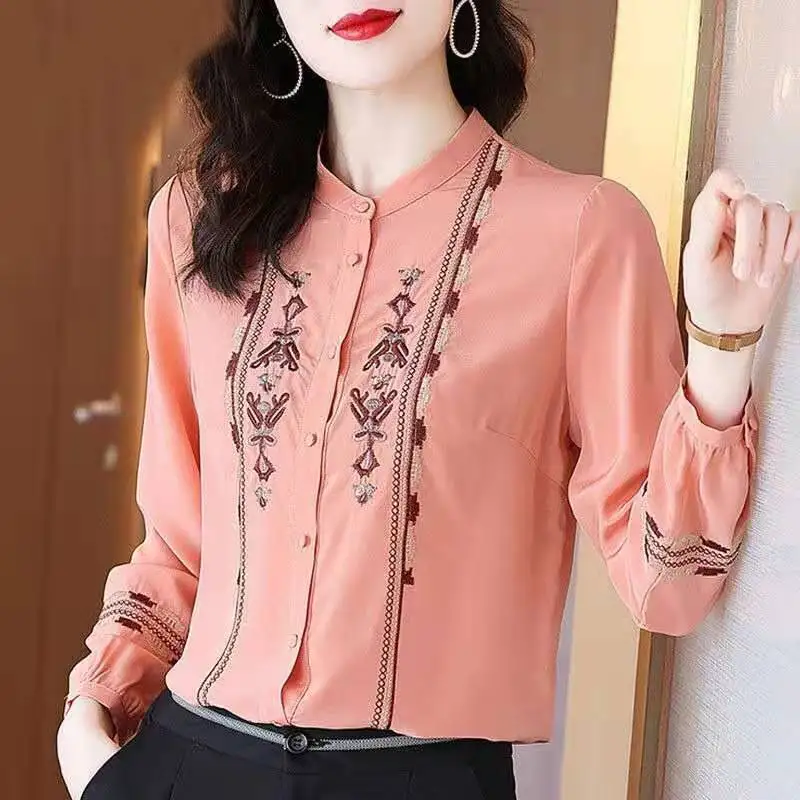 Embroidered retro shirt women long-sleeved 2021 spring and autumn new ladies all-match temperament bottoming shirt shirt
Embroidered retro shirt women long-sleeved 2021 spring and autumn new ladies all-match temperament bottoming shirt shirt