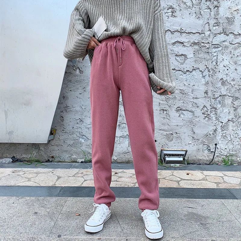 Winter new street fashion solid color woolen velvet casual pants women, elastic waist thickened wild thin pants
Winter new street fashion solid color woolen velvet casual pants women, elastic waist thickened wild thin pants