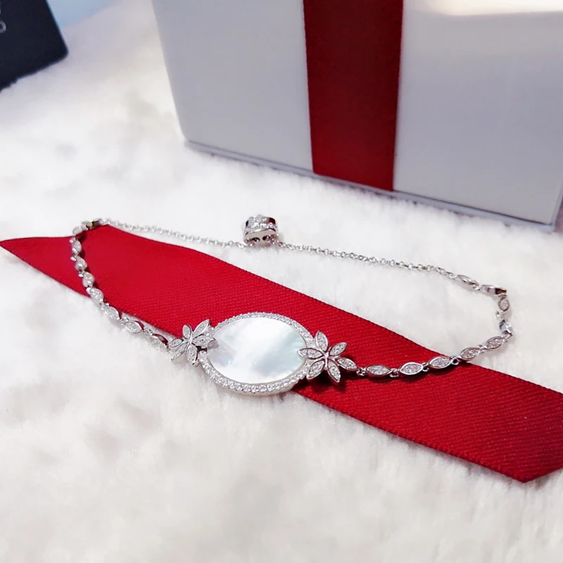 Shell Flower Bracelet 925 pure silver micro inlaid zircon leisure elegant fashion personality high-end women
Shell Flower Bracelet 925 pure silver micro inlaid zircon leisure elegant fashion personality high-end women