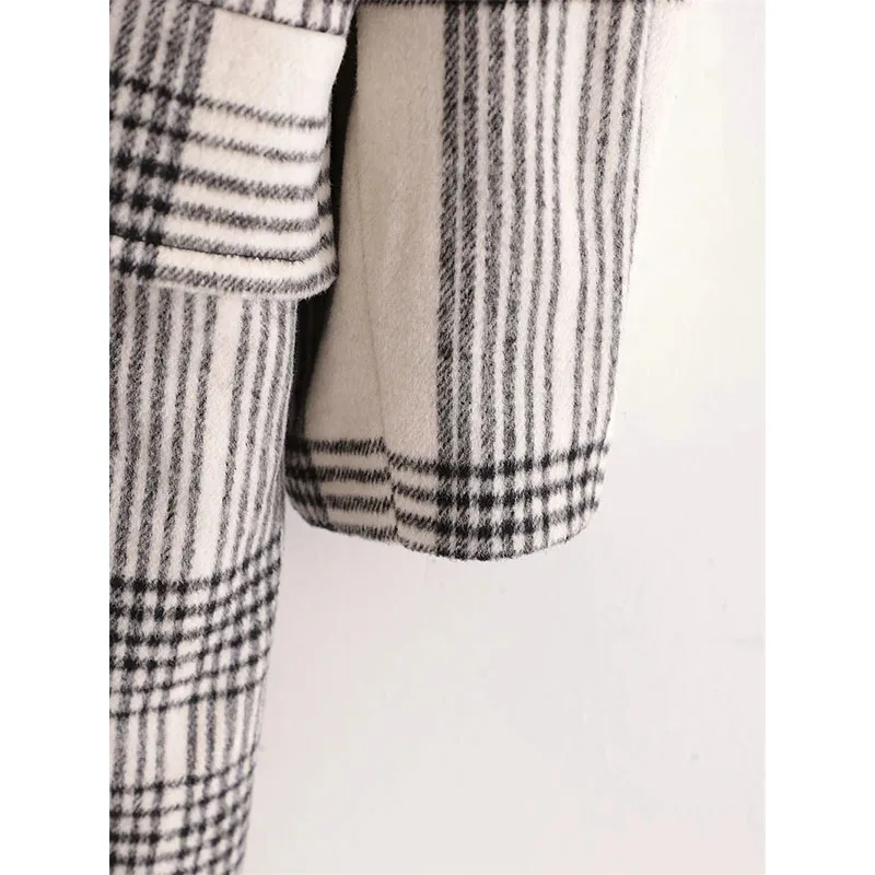 Fashion Women's Classic Plaid Loose Big Lapel Single Button Long Temperament Overcoat Coat Autumn And Winter
Fashion Women's Classic Plaid Loose Big Lapel Single Button Long Temperament Overcoat Coat Autumn And Winter