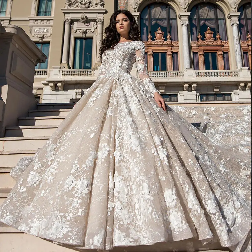 2021New Supper Gorgeous Long Sleeve Crystal Appliques Lace Flowers Champagne Ball Gown Wedding Dress With Cathedral Royal Train
2021New Supper Gorgeous Long Sleeve Crystal Appliques Lace Flowers Champagne Ball Gown Wedding Dress With Cathedral Royal Train