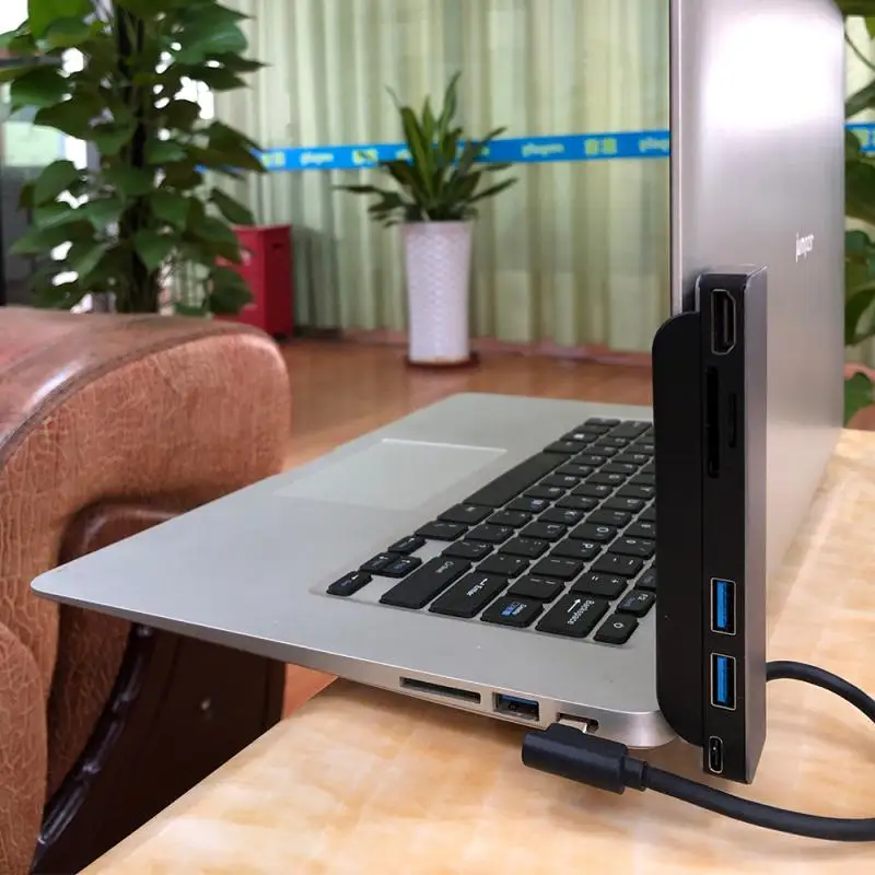 6 In 1 USB Type C Hub Docking Station 4K HDMI Back Clip Adapter Computer Cables Connectors
6 In 1 USB Type C Hub Docking Station 4K HDMI Back Clip Adapter Computer Cables Connectors