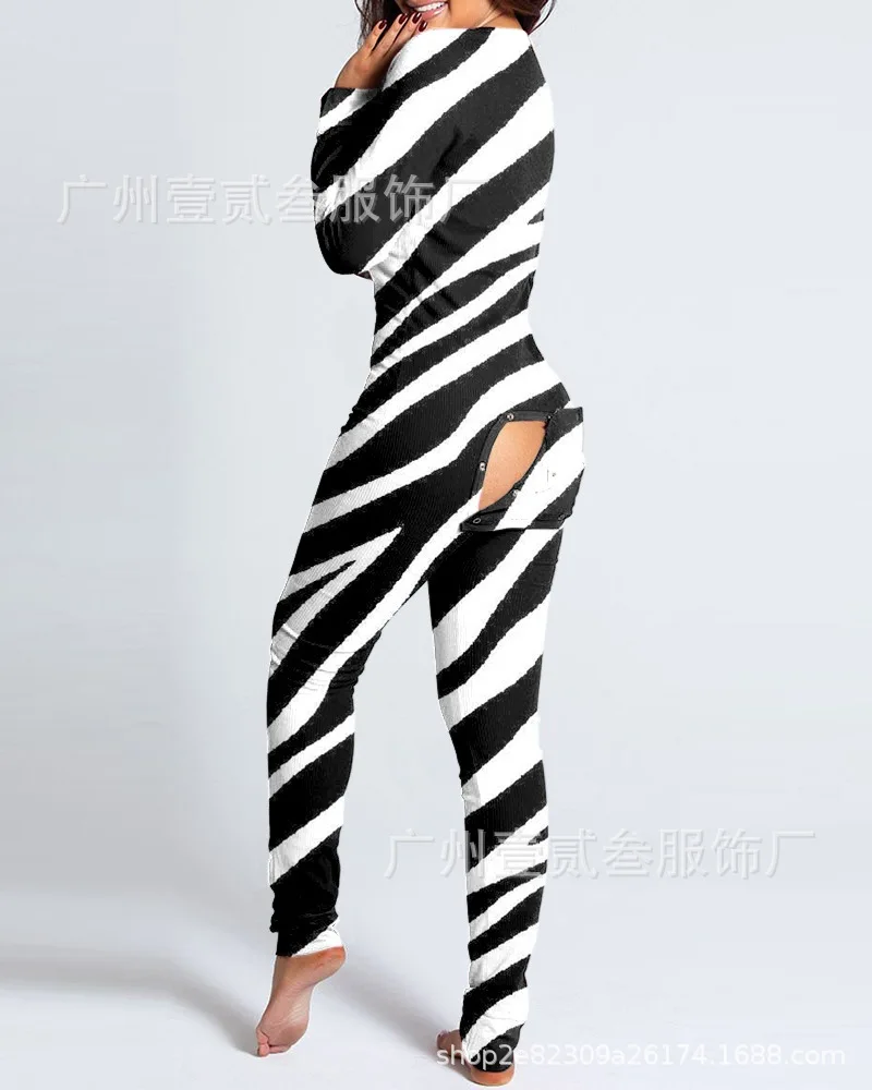 Women Pajama Rompers Sets Button-down Butterfly Floral Print Functional Buttoned Flap Sleepwear Feminina Sleepwear 
Women Pajama Rompers Sets Button-down Butterfly Floral Print Functional Buttoned Flap Sleepwear Feminina Sleepwear