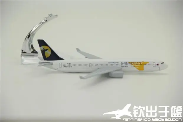 16cm A330 Airbus Airplane Model Mongolian Airlines A330 1:400 Diecast Scale Mongolian Aviation Alloy Gift Decoration Adult Toys
16cm A330 Airbus Airplane Model Mongolian Airlines A330 1:400 Diecast Scale Mongolian Aviation Alloy Gift Decoration Adult Toys