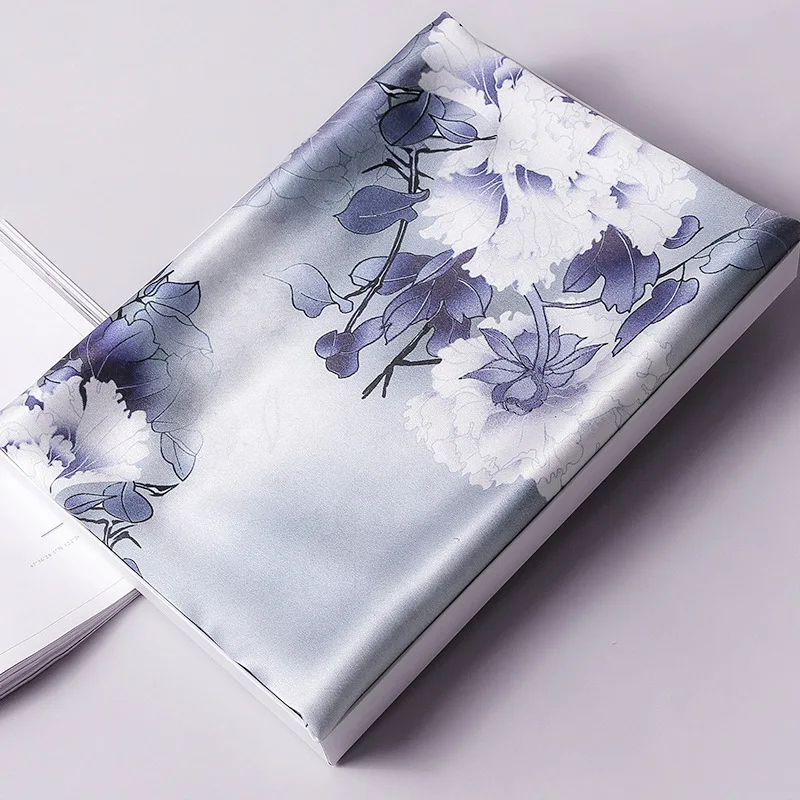 Floral Scarf Silk Women Spring Shawls and Wraps Foulard Pashmina Scarves Print 100% Silk Foulard for Lady
Floral Scarf Silk Women Spring Shawls and Wraps Foulard Pashmina Scarves Print 100% Silk Foulard for Lady