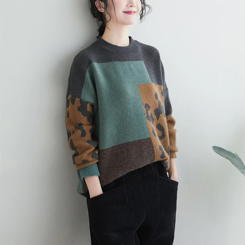 Women Vintage Leopard Pullover Sweaters Autumn Winter Patchwork Gray Knit Jumpers Loose Style Korean Oversized Female Jumpers
Women Vintage Leopard Pullover Sweaters Autumn Winter Patchwork Gray Knit Jumpers Loose Style Korean Oversized Female Jumpers