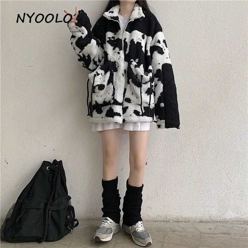 NYOOLO Winter Lambs Wool Cow Pattern Big Pockets Long Sleeve Thicken Zipper Jackets Women Casual Streetwear Warm Coats Outerwear
NYOOLO Winter Lambs Wool Cow Pattern Big Pockets Long Sleeve Thicken Zipper Jackets Women Casual Streetwear Warm Coats Outerwear