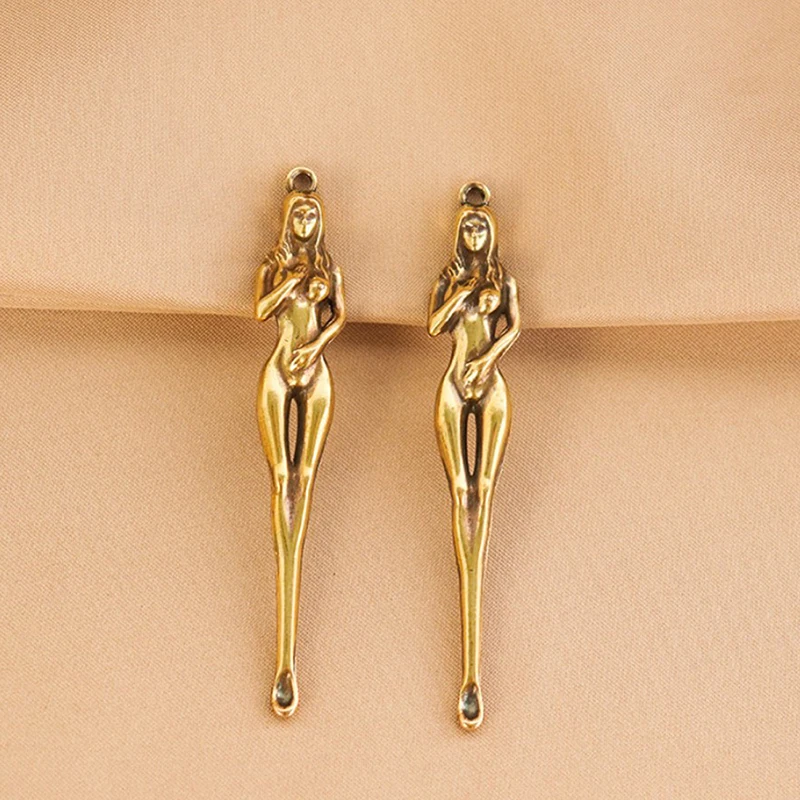 1pc Ear Spoons Retro Brass Dragon Portable Ear Cleaning Tool Ear Pick Ear Wax Remover Curette Cleaner Keychain Pendants 
1pc Ear Spoons Retro Brass Dragon Portable Ear Cleaning Tool Ear Pick Ear Wax Remover Curette Cleaner Keychain Pendants