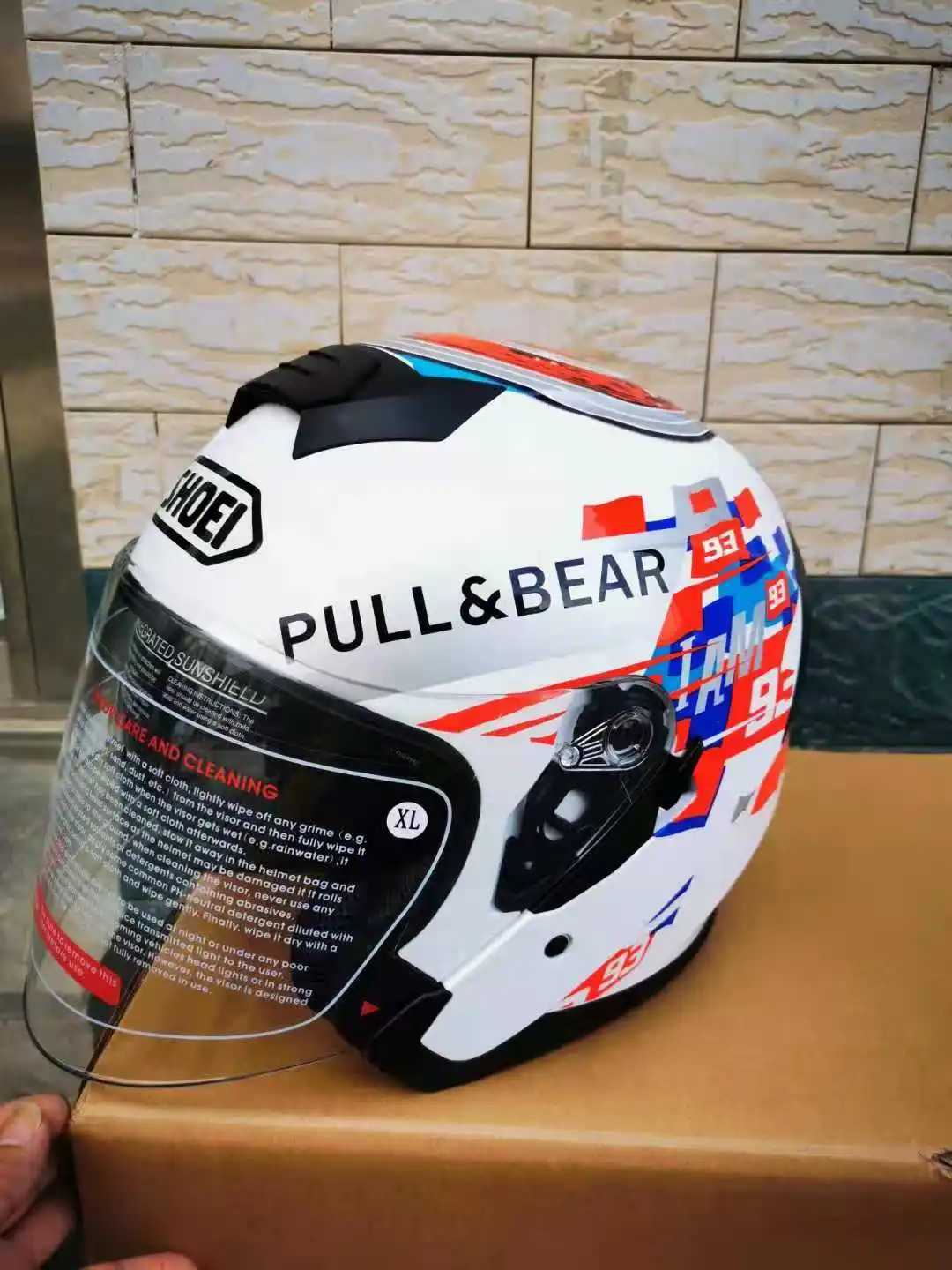 Open Face 3/4 Helmet dual visor Motorcycle helmet pull bear AGLERO J4 Riding Motocross Racing Motobike Helmet
Open Face 3/4 Helmet dual visor Motorcycle helmet pull bear AGLERO J4 Riding Motocross Racing Motobike Helmet