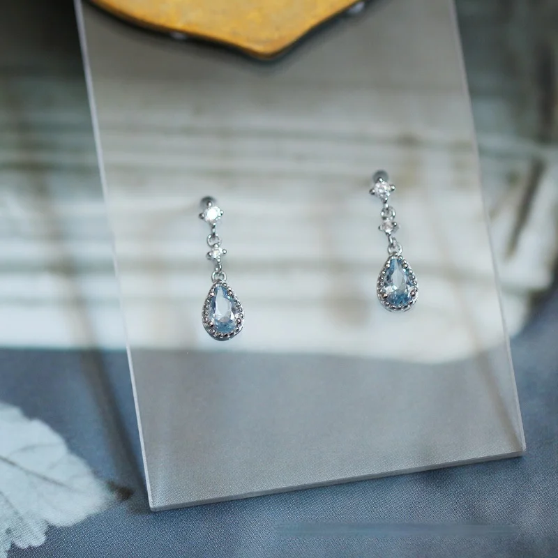 Earrings 2021 Trend Silver Plated Water Drop CZ Zircon Dangle Earrings Cocktail Party Women Earrings Bridal Jewelry Party Gifts
Earrings 2021 Trend Silver Plated Water Drop CZ Zircon Dangle Earrings Cocktail Party Women Earrings Bridal Jewelry Party Gifts