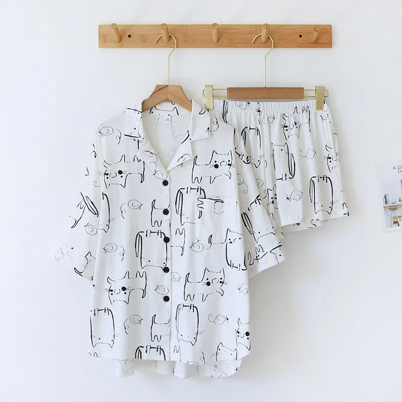 Autumn and Summer Women's Short-sleeved Plus Size Pajamas Suit Thin Cotton Pajamas Cute Cartoon Printing Loose Casual Home Wear
Autumn and Summer Women's Short-sleeved Plus Size Pajamas Suit Thin Cotton Pajamas Cute Cartoon Printing Loose Casual Home Wear