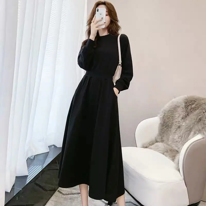 Women's Black Midi Dress Vestidos De Mujer Autumn Winter O-Neck Casual Long Sleeve Elegant Dress for New Year 2022 Korean Female
Women's Black Midi Dress Vestidos De Mujer Autumn Winter O-Neck Casual Long Sleeve Elegant Dress for New Year 2022 Korean Female