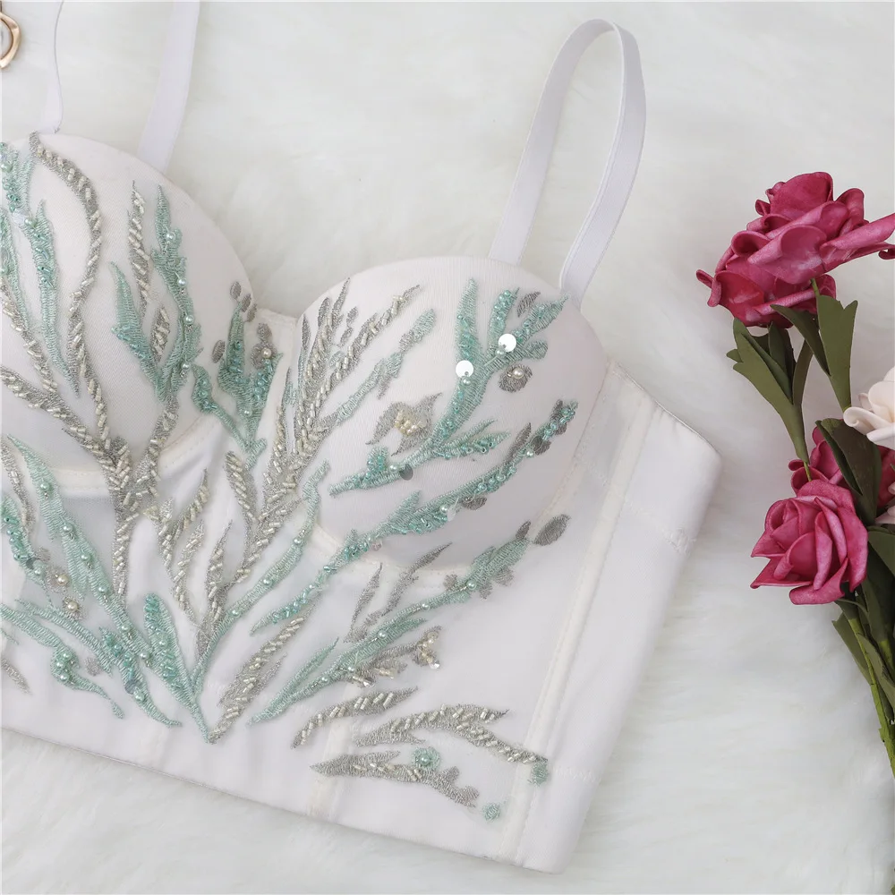 Breathable Inner Top Embroidered Beading Camisole Performance Clothing Fashion Lingerie Women Backless Bustier Bra Y1142
Breathable Inner Top Embroidered Beading Camisole Performance Clothing Fashion Lingerie Women Backless Bustier Bra Y1142
