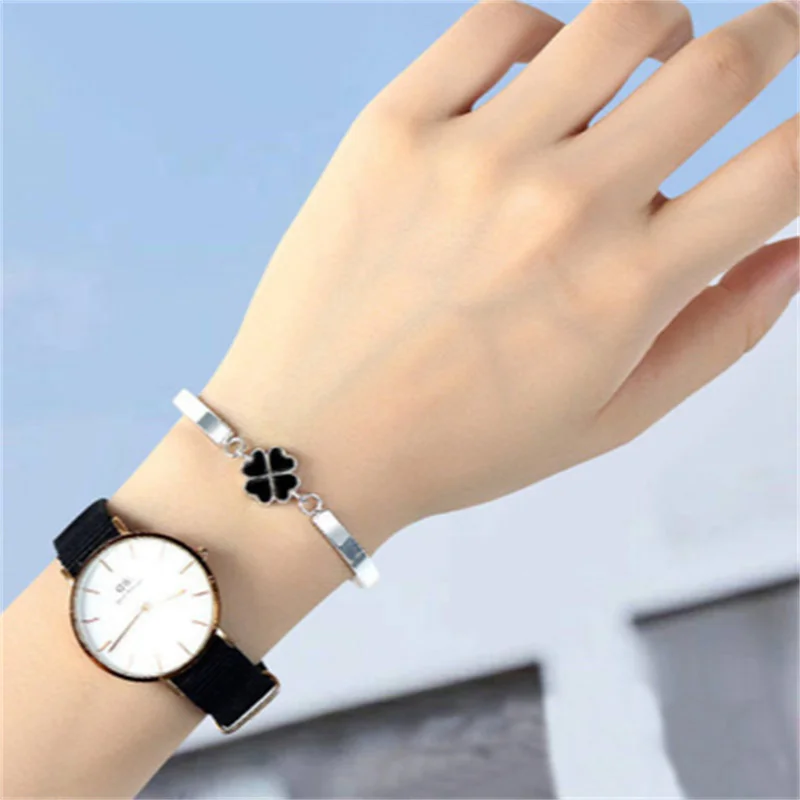 Girl Cute Simple Jewelry S999 Korean Version Black Agate Clover Adjustable Silver Bracelet Best Friend Birthday Gift Bracelet
Girl Cute Simple Jewelry S999 Korean Version Black Agate Clover Adjustable Silver Bracelet Best Friend Birthday Gift Bracelet