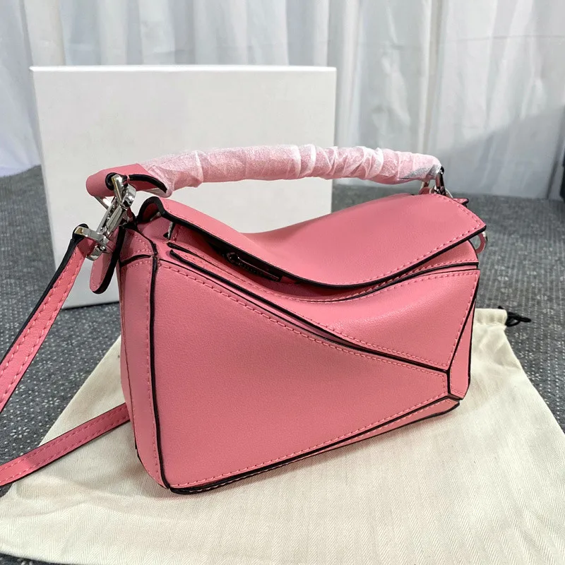 Bags women handbags luxury Shoulder Bag Handbag Women's Bag Luxury designer bag for Women Brand Luxury gift bags puzzle bag
Bags women handbags luxury Shoulder Bag Handbag Women's Bag Luxury designer bag for Women Brand Luxury gift bags puzzle bag