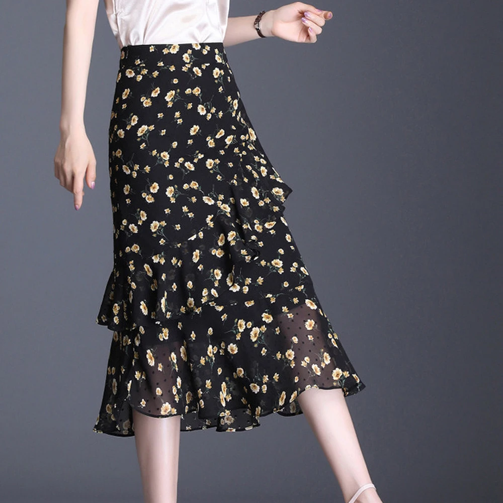 Elegant Floral Print Ruffles Women Skirt Vintage Elastic Waist Chiffon A-line Female Skirt 2021 Fashion Party Long Skirts Femme
Elegant Floral Print Ruffles Women Skirt Vintage Elastic Waist Chiffon A-line Female Skirt 2021 Fashion Party Long Skirts Femme