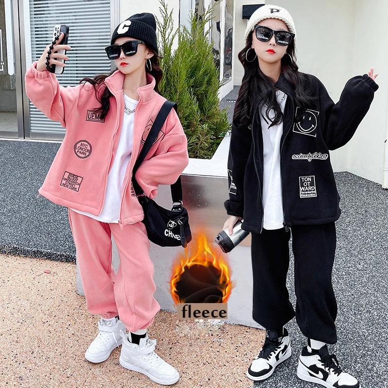 Детский комплект из двух предметов, Толстовка и штаны на флисе, на осень/зиму 
Детский комплект из двух предметов, Толстовка и штаны на флисе, на осень/зиму