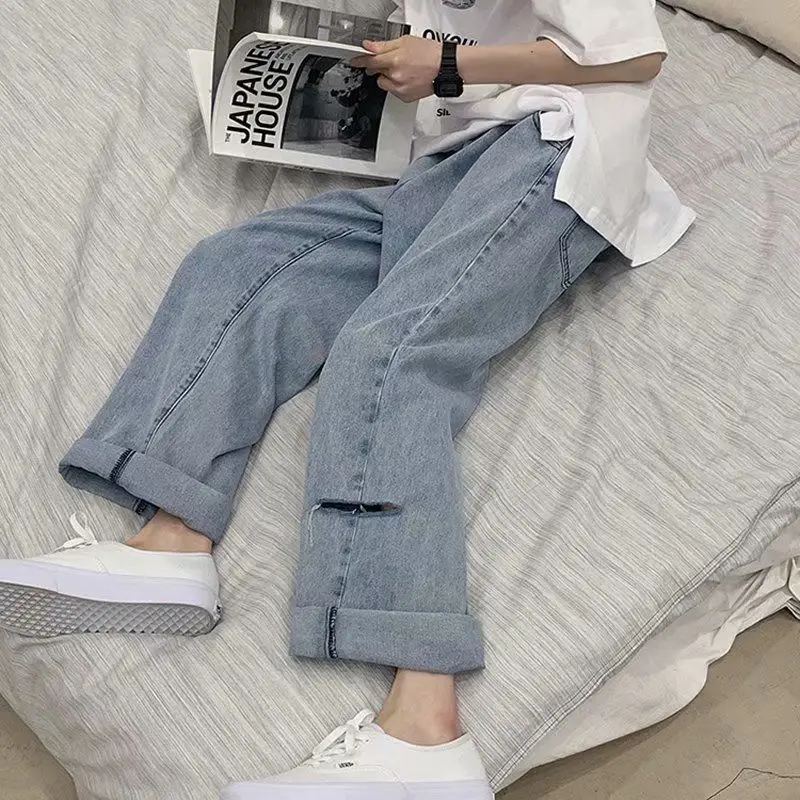Ripped Wide-leg Jeans Men Blue Denim Pants Korean Ankle-Length Pants Casual Straight Stripe Jeans for men
Ripped Wide-leg Jeans Men Blue Denim Pants Korean Ankle-Length Pants Casual Straight Stripe Jeans for men