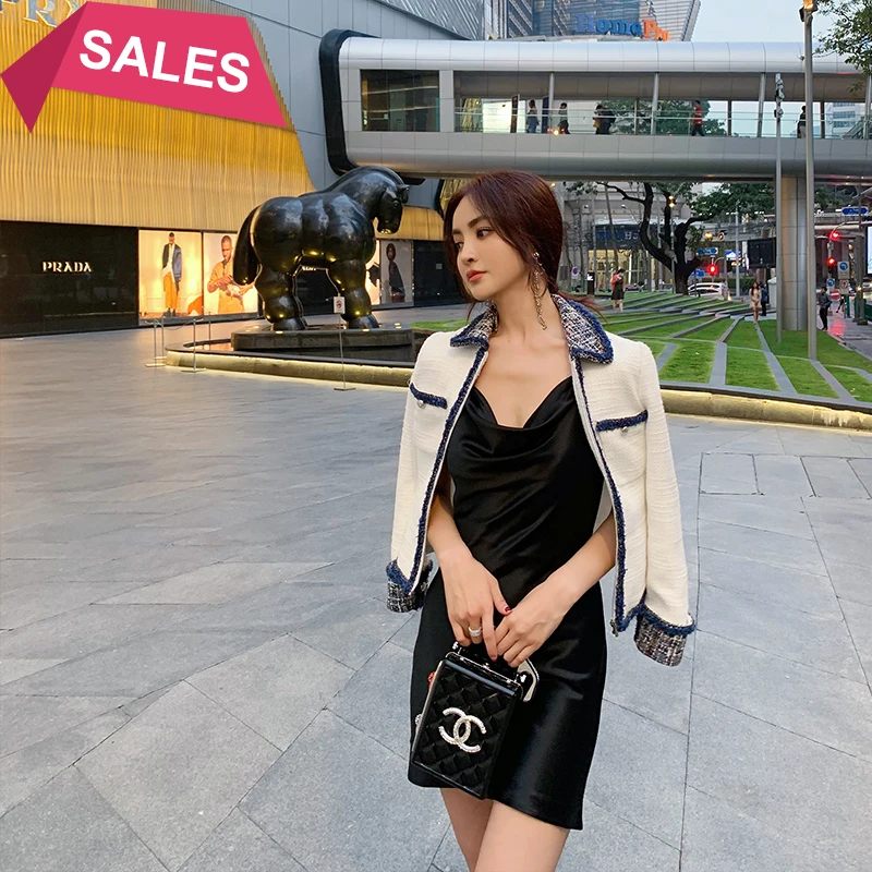 new elegant spring French lady's versatile short coat with foreign style and small fragrance
new elegant spring French lady's versatile short coat with foreign style and small fragrance