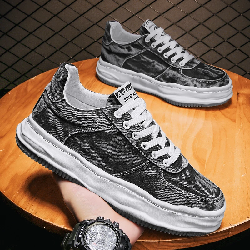 Men's Lightweight and Comfortable Classic Canvas Shoes Fashion Non-slip Sweat-absorbent Men's Sneakers Lace-up Shoes
Men's Lightweight and Comfortable Classic Canvas Shoes Fashion Non-slip Sweat-absorbent Men's Sneakers Lace-up Shoes